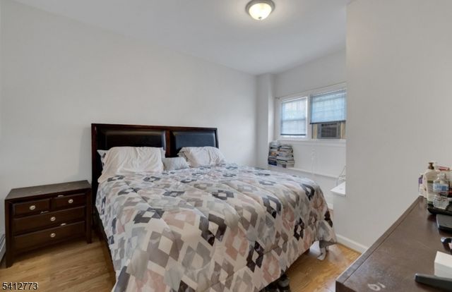 106 Broughton Ave, Bloomfield Twp., NJ 07003