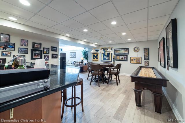 825 Hazelwood Street, Birmingham, MI 48009