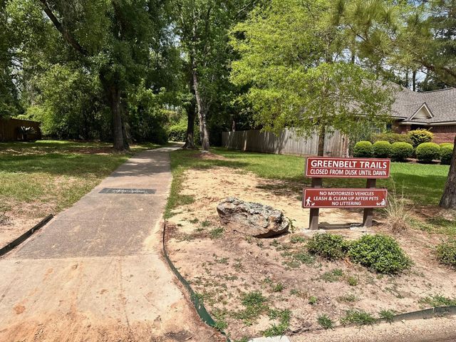 5317 Shady Maple Drive, Houston, TX 77339