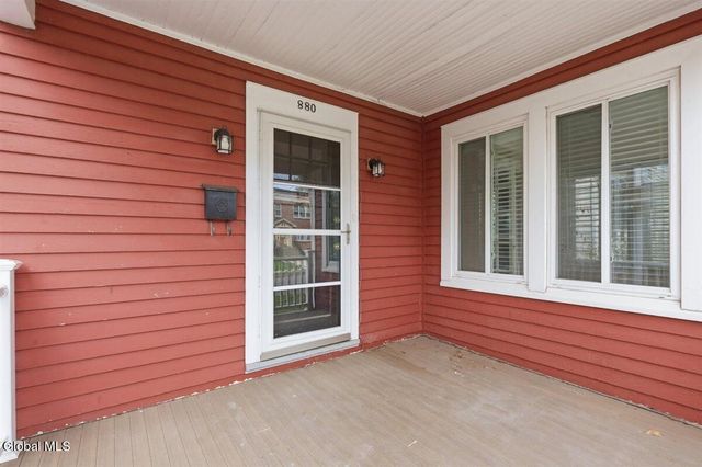880 Mercer Street, Albany, NY 12208