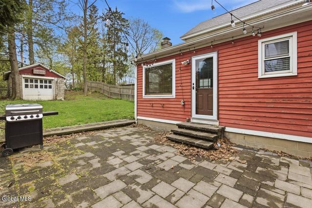 880 Mercer Street, Albany, NY 12208