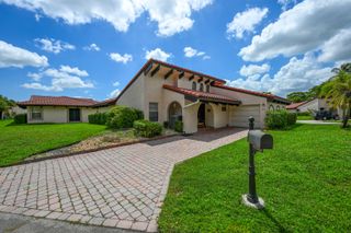 8129 PINE Circle 33, Tamarac, FL 33321