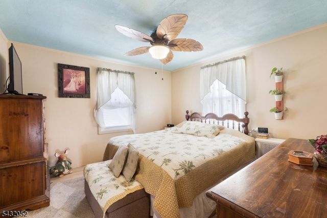 23 E 9Th St, Clifton City, NJ 07011