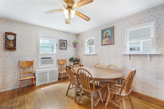 23 E 9Th St, Clifton City, NJ 07011