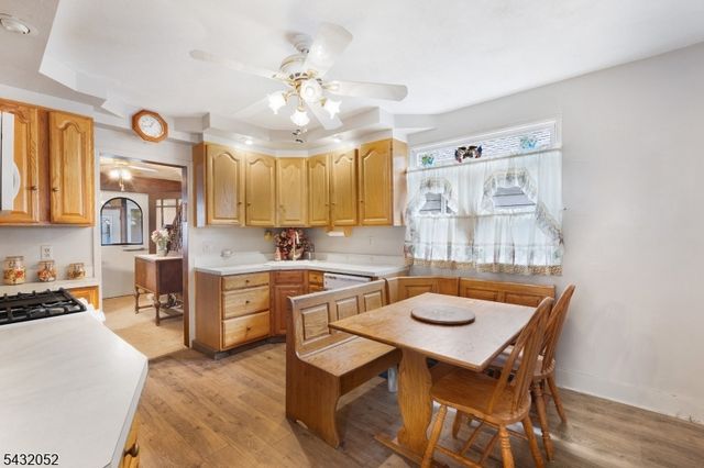 23 E 9Th St, Clifton City, NJ 07011