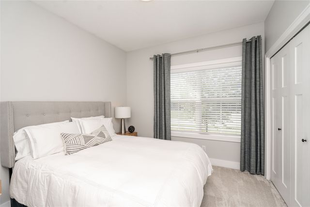 2205 NW Greenwood Street, Ankeny, IA 50023