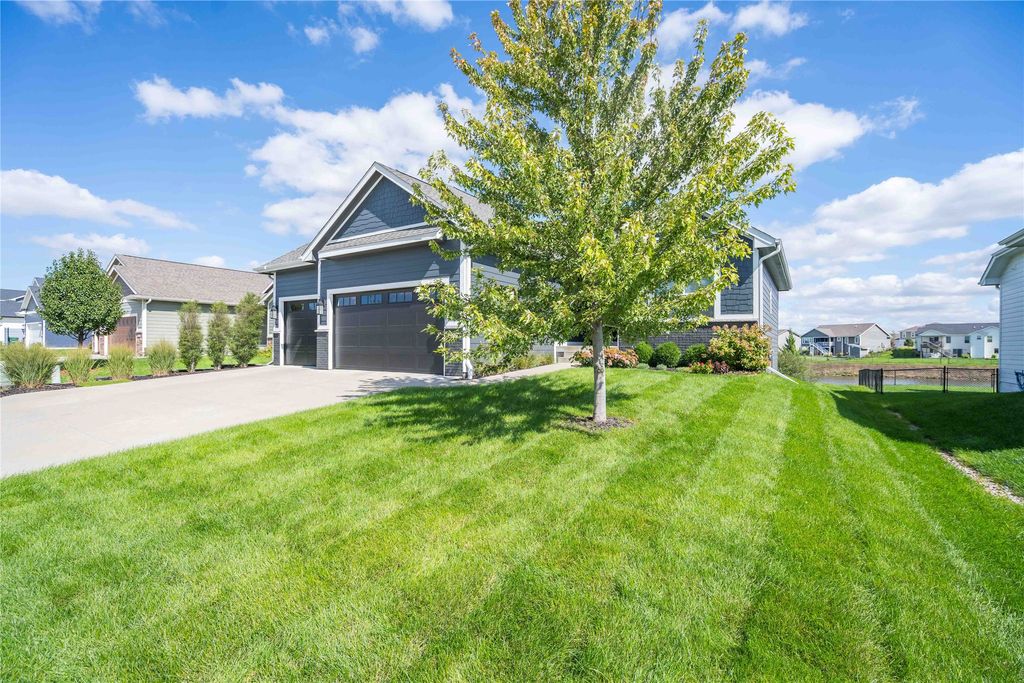 2205 NW Greenwood Street, Ankeny, IA 50023