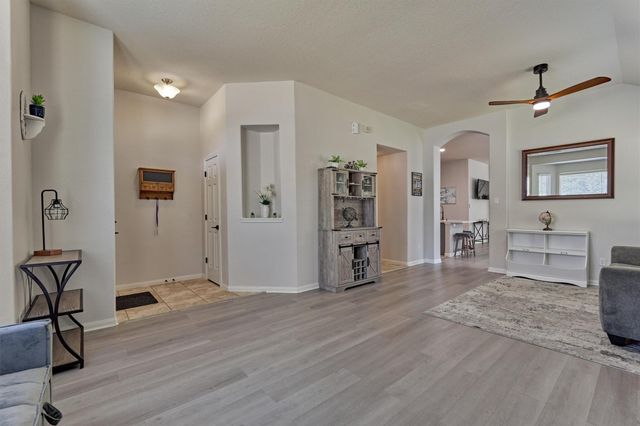 3729 Breckenridge Drive, Montgomery, TX 77356
