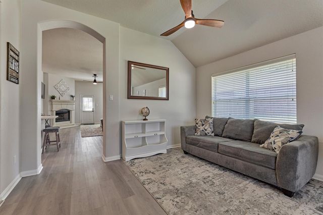 3729 Breckenridge Drive, Montgomery, TX 77356