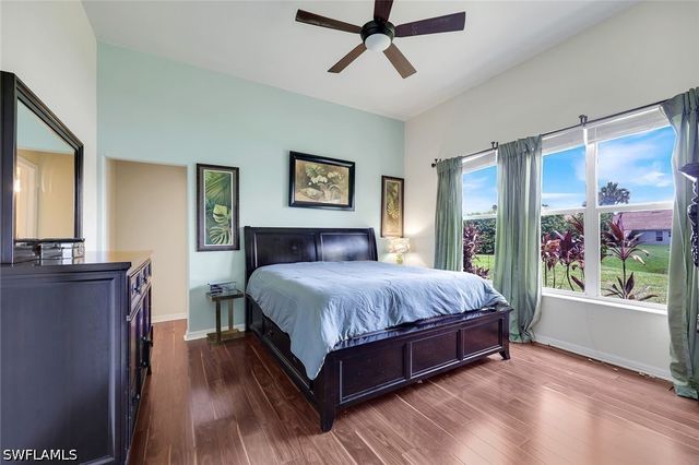 2010 Fairmont LN, Naples, FL 34120