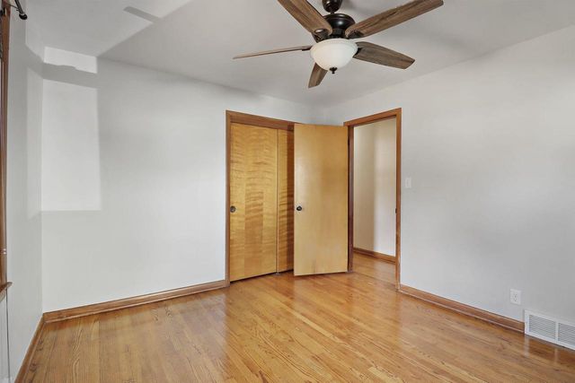 5419 38th AVENUE, Kenosha, WI 53144