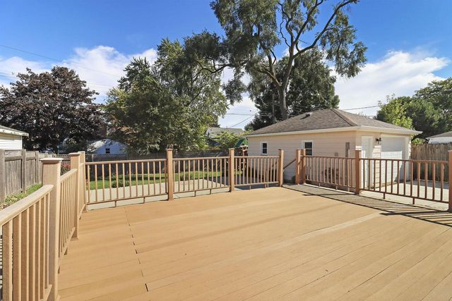 5419 38th AVENUE, Kenosha, WI 53144