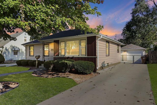 5419 38th AVENUE, Kenosha, WI 53144