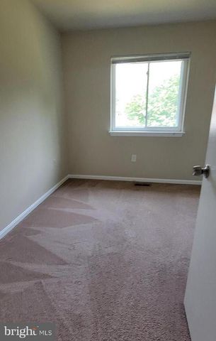 3096 HEATHCOTE RD, Waldorf, MD 20602