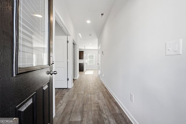 406 River Walk Farm Parkway, Covington, GA 30014
