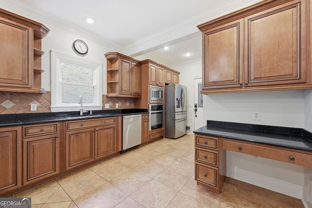 2809 Livsey Woods Drive, Tucker, GA 30084