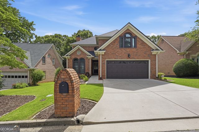 2809 Livsey Woods Drive, Tucker, GA 30084