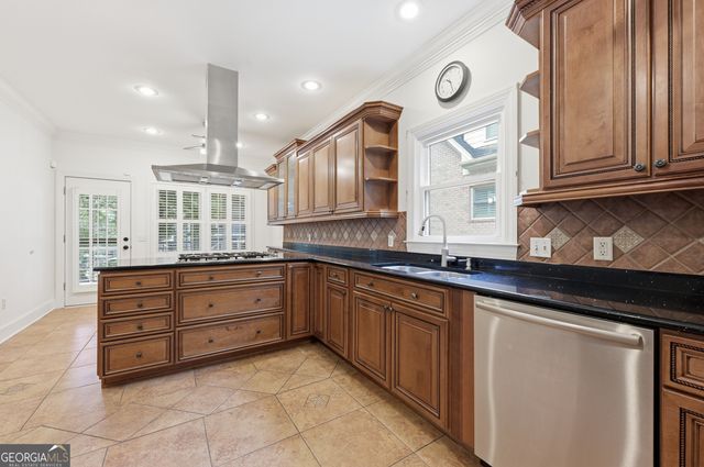 2809 Livsey Woods Drive, Tucker, GA 30084