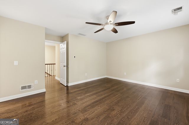 2809 Livsey Woods Drive, Tucker, GA 30084