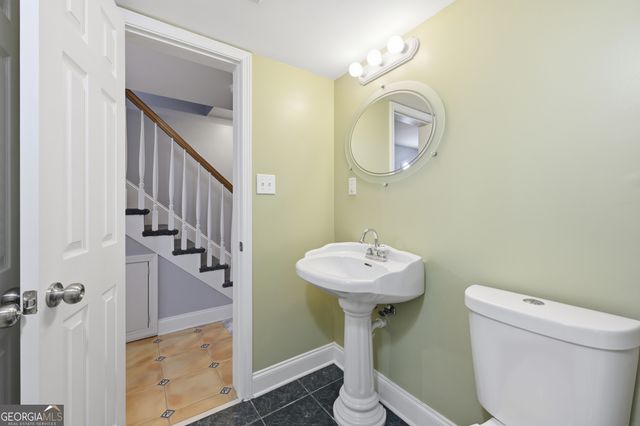 2809 Livsey Woods Drive, Tucker, GA 30084
