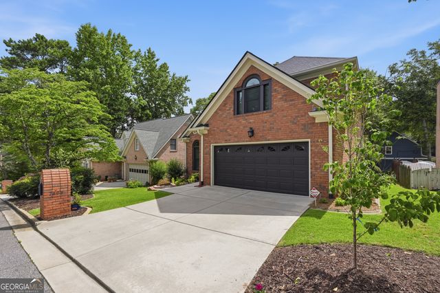 2809 Livsey Woods Drive, Tucker, GA 30084