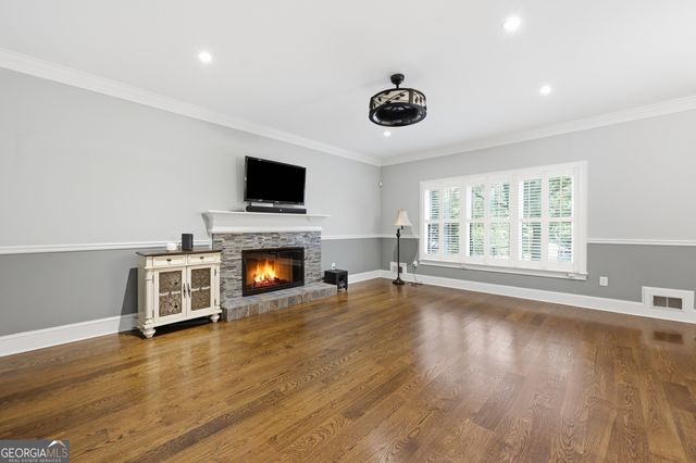 2809 Livsey Woods Drive, Tucker, GA 30084