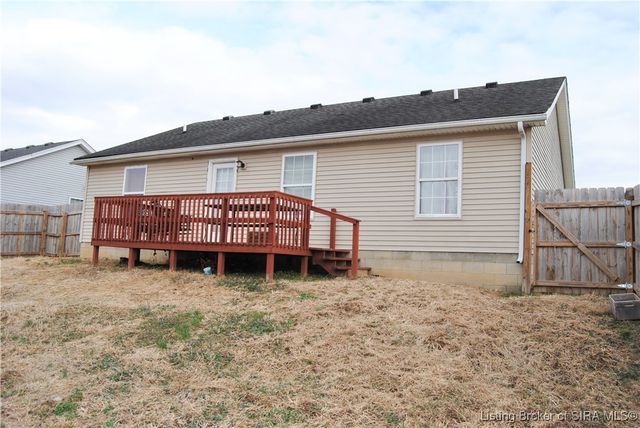 1063 Eclipse Street, Scottsburg, IN 47170