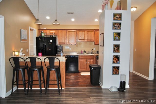 1063 Eclipse Street, Scottsburg, IN 47170