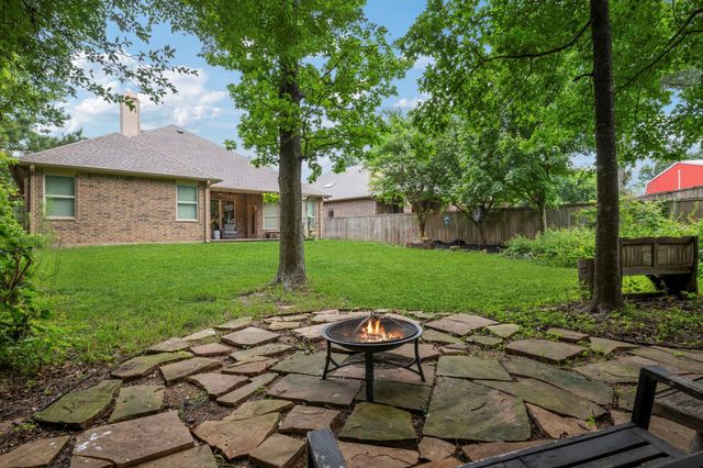 99 S Greenprint Circle, Tomball, TX 77375