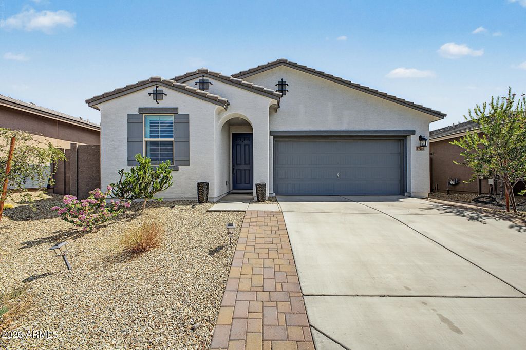 17261 W Sunward Drive, Goodyear, AZ 85338 — photo 2