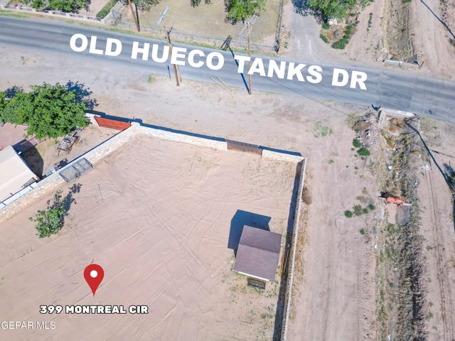 399 Montreal Circle, Socorro, TX 79927