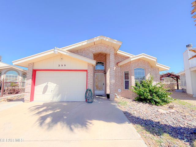 399 Montreal Circle, Socorro, TX 79927