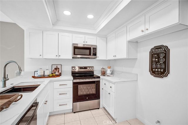 913 Whitewater, Fullerton, CA 92833