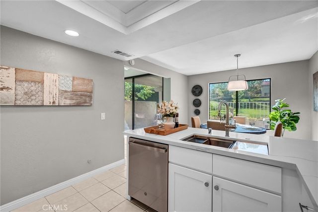 913 Whitewater, Fullerton, CA 92833