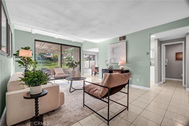 913 Whitewater, Fullerton, CA 92833