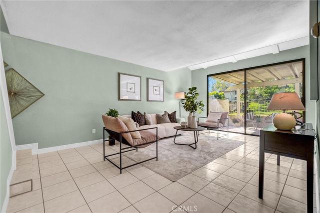 913 Whitewater, Fullerton, CA 92833