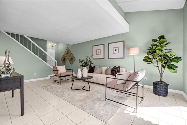 913 Whitewater, Fullerton, CA 92833