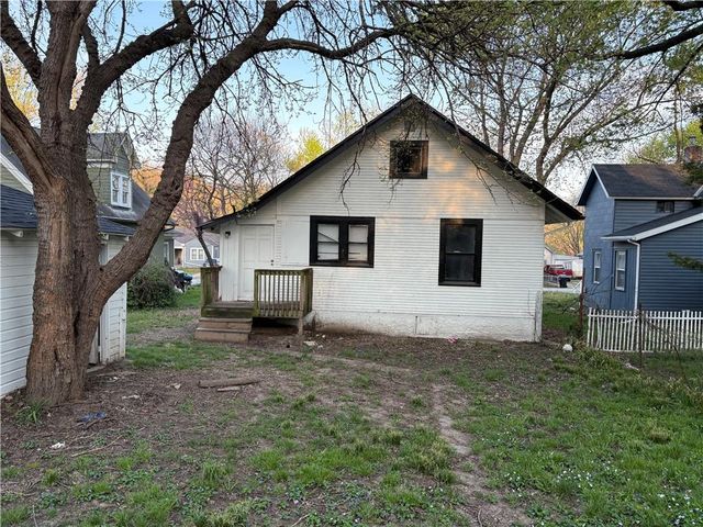 533 Brookside Avenue, Independence, MO 64053