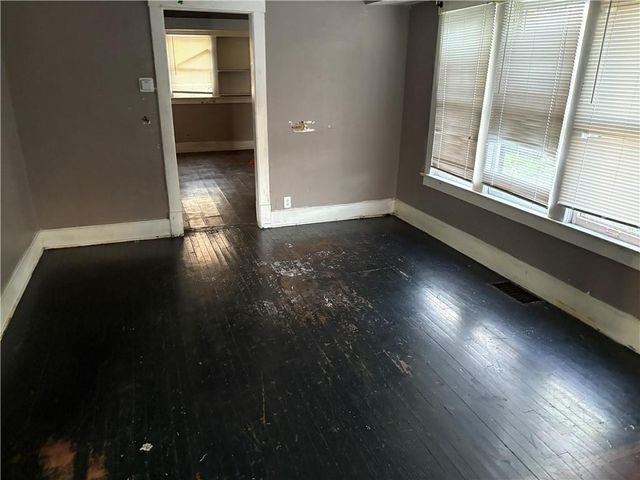 533 Brookside Avenue, Independence, MO 64053