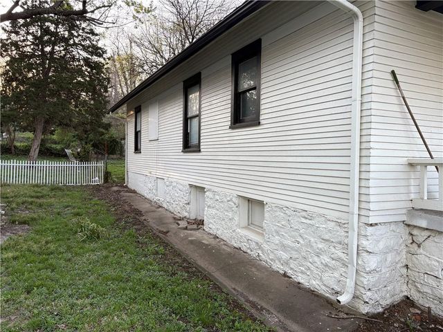533 Brookside Avenue, Independence, MO 64053