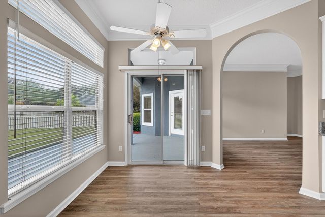 1104 Hideaway Dr, St Johns, FL 32259