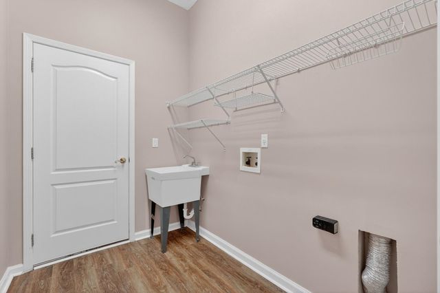 1104 Hideaway Dr, St Johns, FL 32259