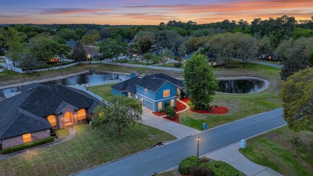 1104 Hideaway Dr, St Johns, FL 32259