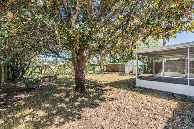 8508 MISTY RIVER COURT, Tampa, FL 33637