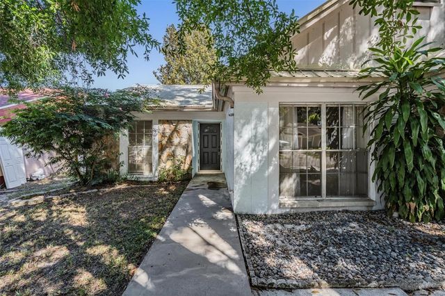 8508 MISTY RIVER COURT, Tampa, FL 33637