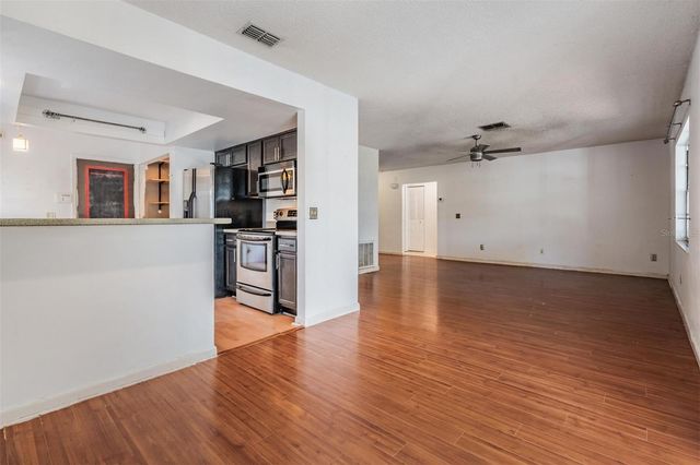 8508 MISTY RIVER COURT, Tampa, FL 33637