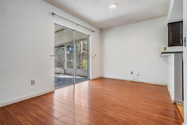 8508 MISTY RIVER COURT, Tampa, FL 33637
