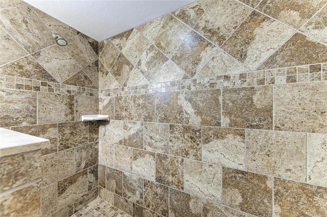 7008 12TH AVENUE NW, Bradenton, FL 34209