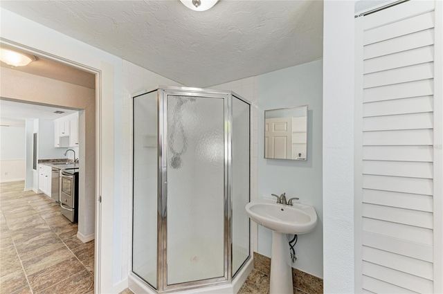 7008 12TH AVENUE NW, Bradenton, FL 34209