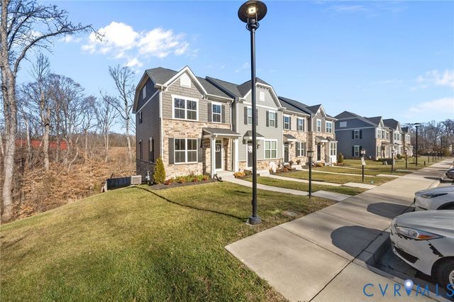 4000 Grove Point Dr, Richmond, VA 23223